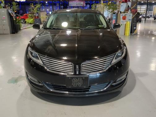 2016 Lincoln MKZ Base