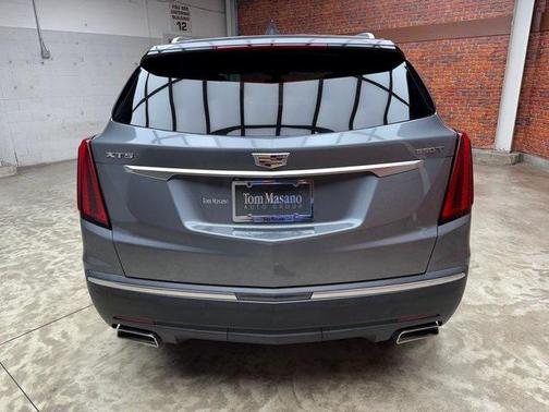 2022 Cadillac XT5 Luxury