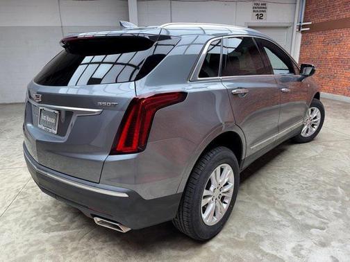 2022 Cadillac XT5 Luxury