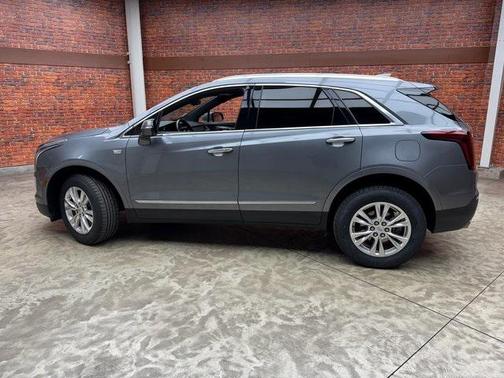 2022 Cadillac XT5 Luxury