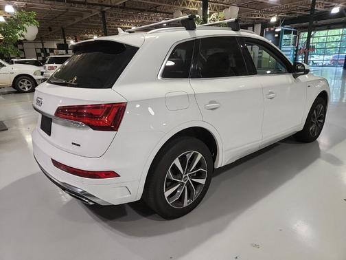 2023 Audi Q5 45 S line Premium Plus