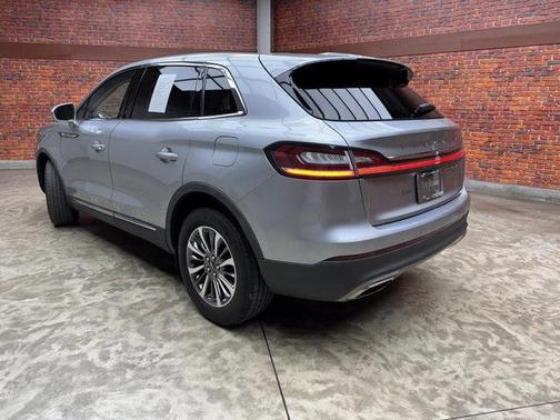 2020 Lincoln Nautilus Standard