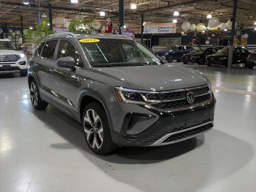 2023 Volkswagen Taos 1.5T SEL