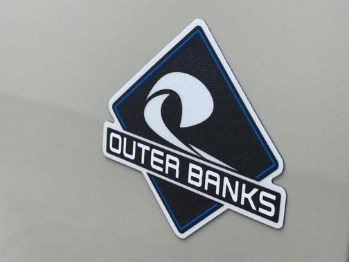 Desert Sand 2026 Ford Bronco Outer Banks