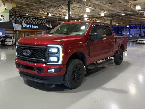 Rapid Red Metallic Tinted Clearcoat 2024 Ford F-250 XLT