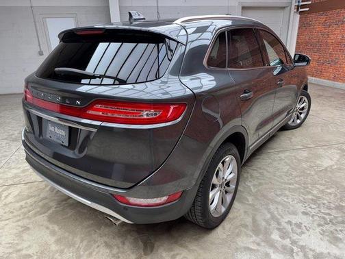 2019 Lincoln MKC Select