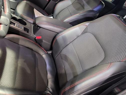 Rapid Red Metallic Tinted Clearcoat 2023 Ford Escape ST-Line Select