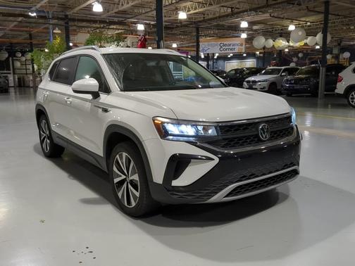 2022 Volkswagen Taos 1.5T SE