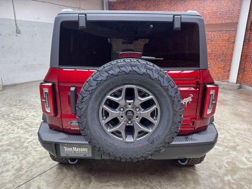 Ruby Red Metallic Tinted Clearcoat 2025 Ford Bronco Badlands