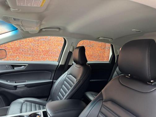 Oxford White 2024 Ford Edge SEL