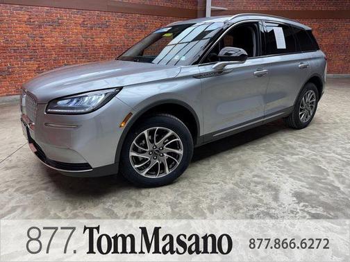 2022 Lincoln Corsair Standard