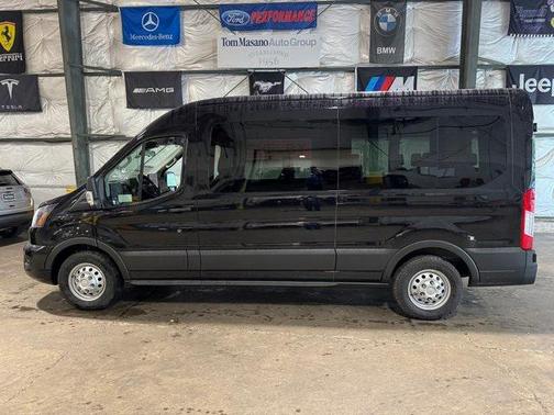 2025 Ford Transit-350 XL