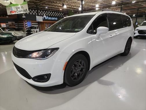 2020 Chrysler Pacifica Touring-L Plus