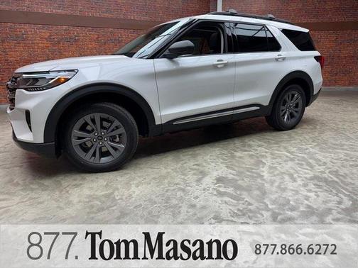 2025 Ford Explorer Active