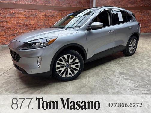 2022 Ford Escape Titanium