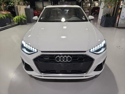 2022 Audi A4 45 S line Premium Plus