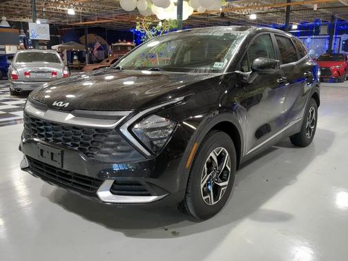 2023 Kia Sportage LX