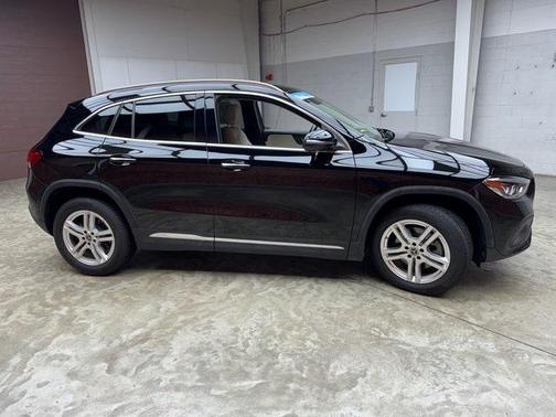2021 Mercedes-Benz GLA 250 Base 4MATIC