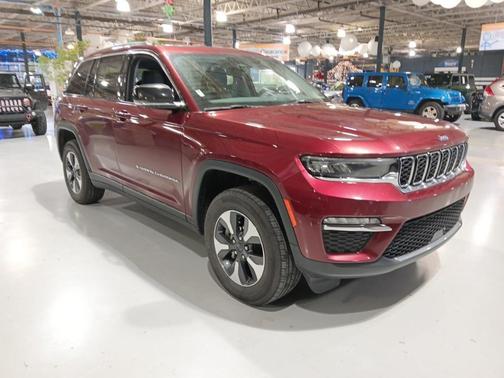 2022 Jeep Grand Cherokee 4xe Base