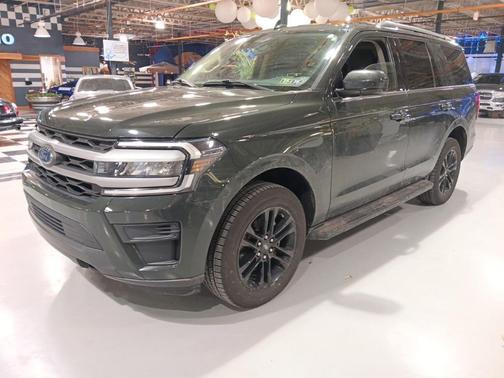 2022 Ford Expedition XLT