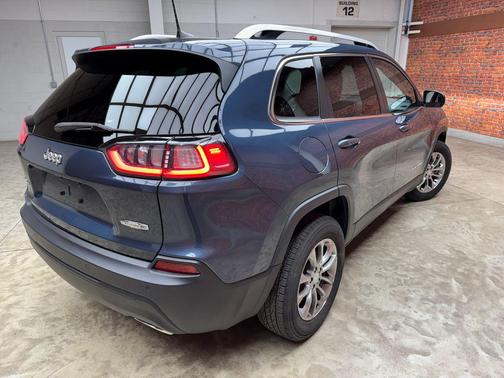 Slate Blue Pearlcoat 2021 Jeep Cherokee Latitude Lux