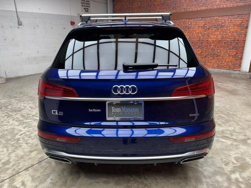 2023 Audi Q5 45 S line Premium Plus