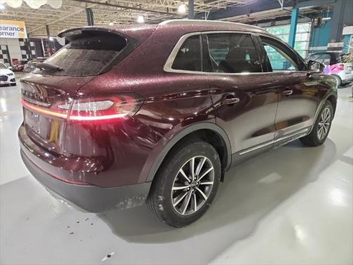 2022 Lincoln Nautilus Standard