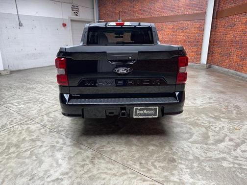 2025 Ford Maverick Lobo Standard