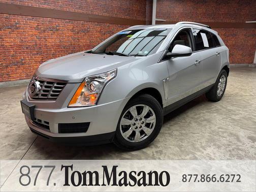 Radiant Silver Metallic 2016 Cadillac SRX Luxury Collection