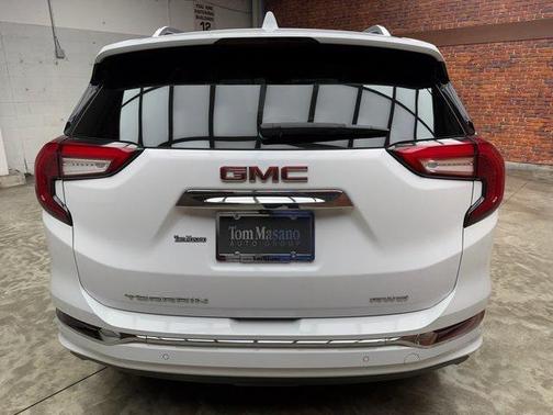 2022 GMC Terrain Denali