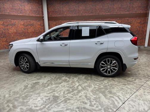 2022 GMC Terrain Denali