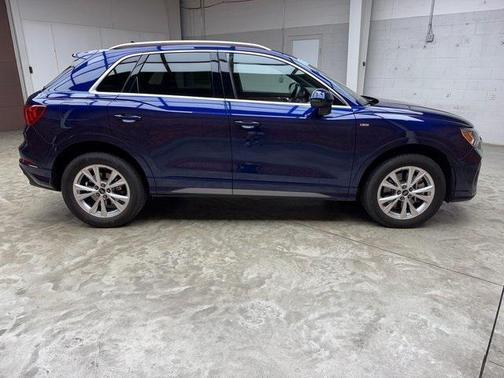 2024 Audi Q3 Premium 45 TFSI S line quattro Tiptronic