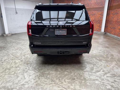 2025 Ford Expedition Max Active 4x4