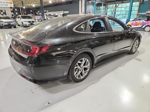 2022 Hyundai SONATA SEL