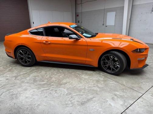 2020 Ford Mustang EcoBoost Premium
