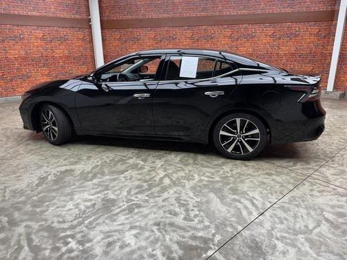 2023 Nissan Maxima SV Xtronic CVT
