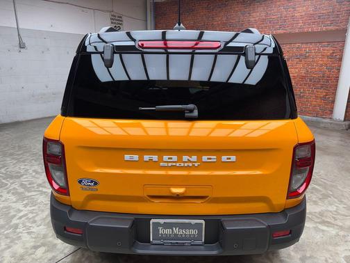 Orange Fury Metallic Tri-Coat 2026 Ford Bronco Sport Outer Banks