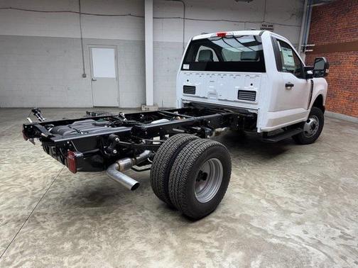 2025 Ford F-350 XL