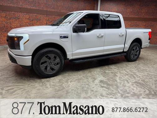 2025 Ford F-150 Lightning Flash