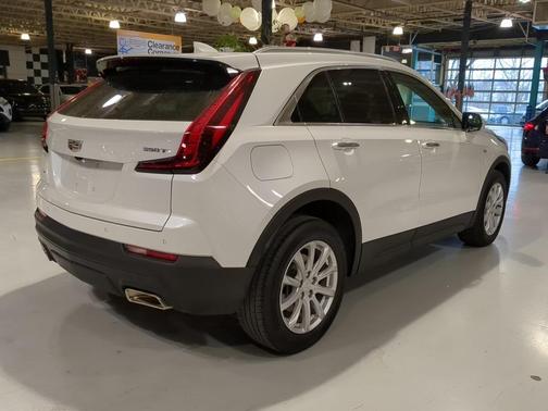 2023 Cadillac XT4 Luxury