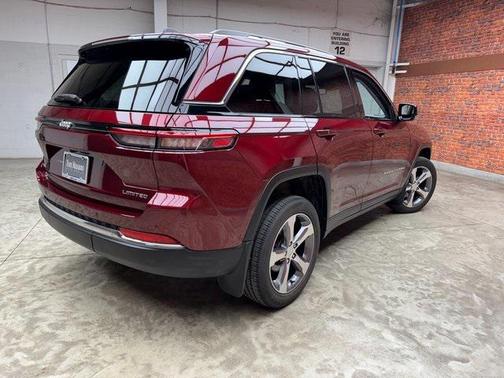 2024 Jeep Grand Cherokee Limited X