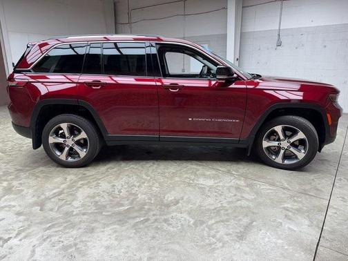 2024 Jeep Grand Cherokee Limited X