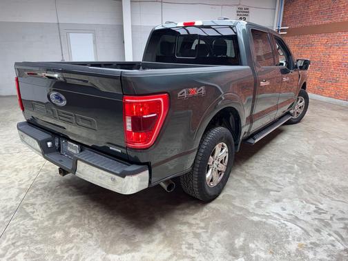 Guard Metallic 2021 Ford F-150 XLT