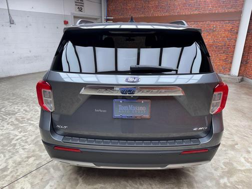 Carbonized Gray Metallic 2023 Ford Explorer XLT