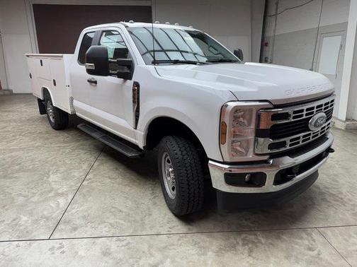2025 Ford F-350 XL