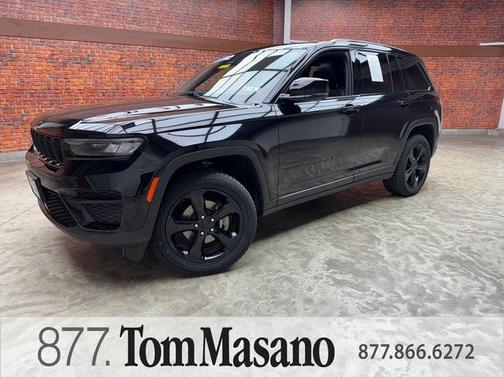 2022 Jeep Grand Cherokee Altitude