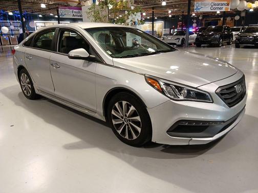 2015 Hyundai SONATA Sport