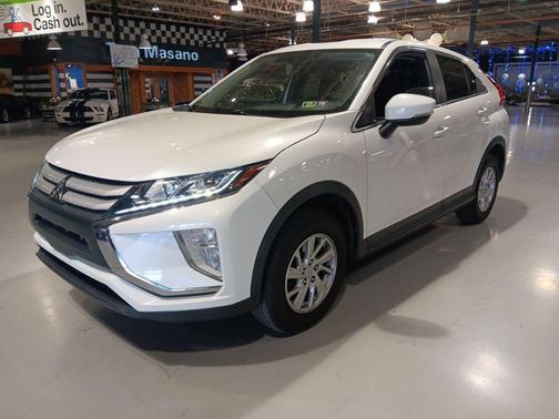 Diamond White Pearl 2018 Mitsubishi Eclipse Cross ES