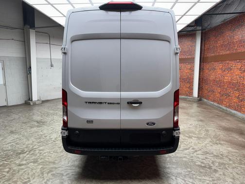 Oxford White 2026 Ford Transit-350 Base
