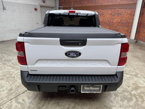 Oxford White 2026 Ford Maverick XL